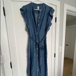 GAP Chambray Midi Dress